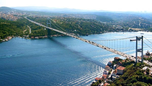 Istanbul Golden Horn and Bosphorus Cruise by Boat